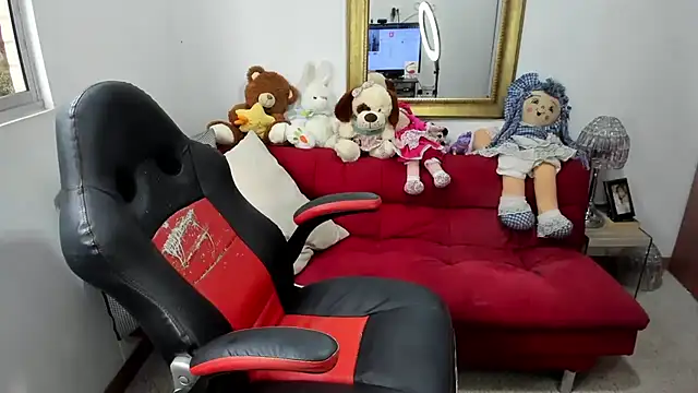 NicolettColin online show from January 3, 8:54 pm