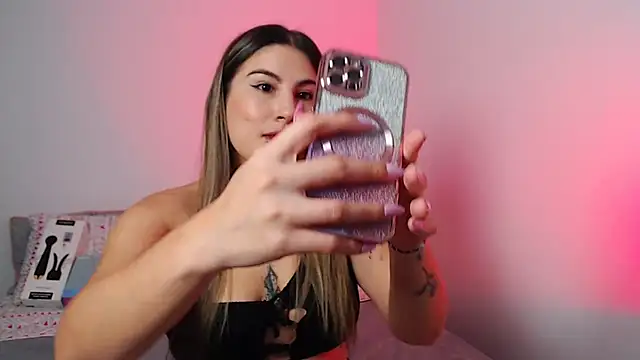 amelie collins online show from January 27, 10:38 pm