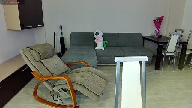 -Rin-Chan online show from March 29, 11:54 am