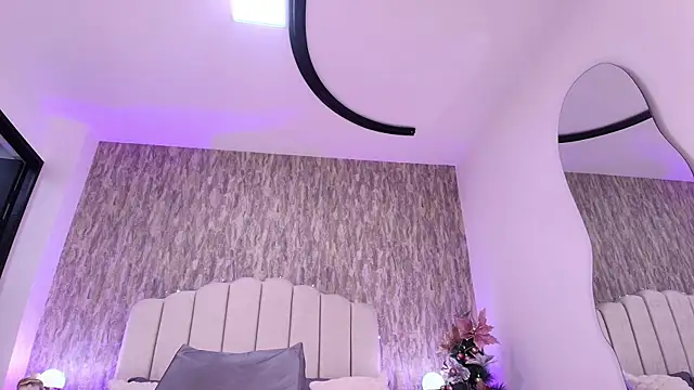 Snapshot of raven_lilith_ chatting on November 29, 3:20 am raven lilith online show from November 29, 3:20 am