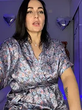 Snapshot of ImperialRice chatting on February 16, 3:58 am ImperialRice online show from February 16, 3:58 am