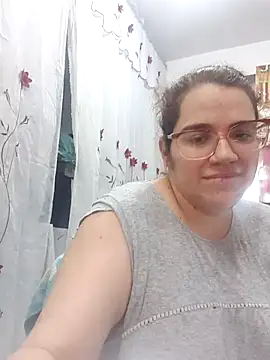 karlythothxh online show from November 23, 5:24 pm