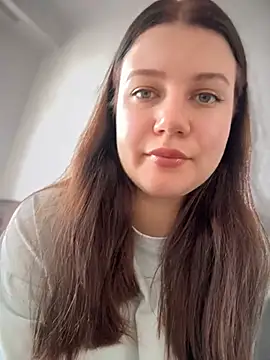 Snapshot of likaxxx chatting on February 10, 12:08 pm likaxxx online show from February 10, 12:08 pm