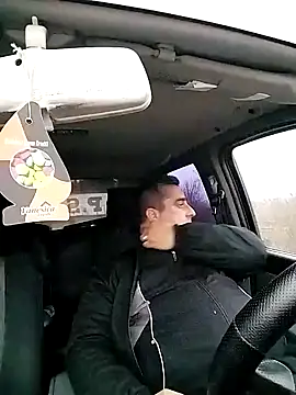 ADRIAN ADI40 online show from December 29, 2:31 pm