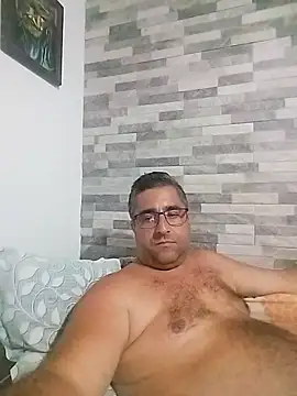 ADRIAN ADI40 online show from July 18, 10:24 pm