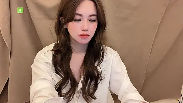 Snapshot of Tw_Zoella chatting on March 6, 1:03 pm Tw Zoella online show from March 6, 1:03 pm