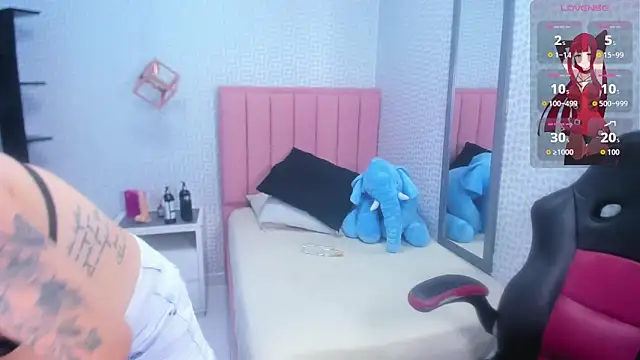 BIANCAROY1 online show from March 27, 7:24 pm