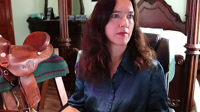 thornburyrose online show from January 8, 6:10 pm