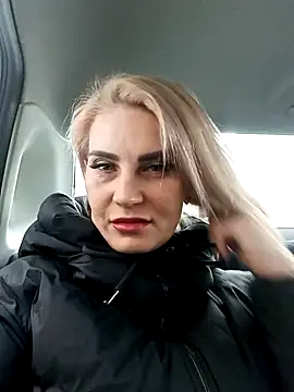 JennyOMay online show from December 11, 4:07 am