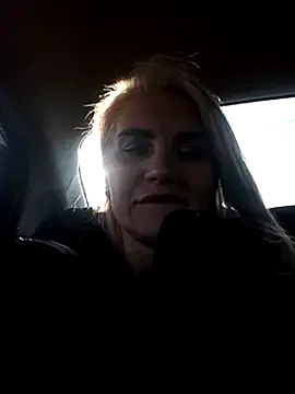 JennyOMay online show from February 8, 7:37 am