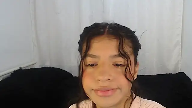 Snapshot of Liz_Galactic chatting on December 14, 6:41 pm Liz Galactic online show from December 14, 6:41 pm