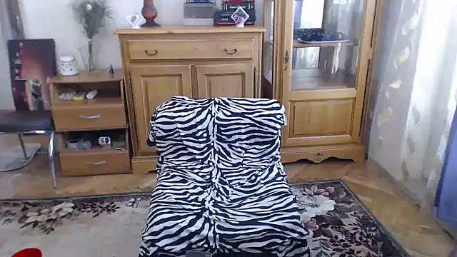 mariamiaxxx online show from February 11, 1:30 pm