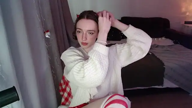 Snapshot of Weeissy chatting on January 26, 12:01 pm Weeissy online show from January 26, 12:01 pm