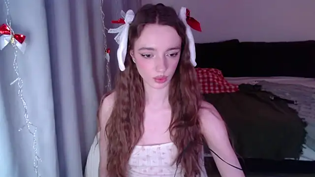 Snapshot of Weeissy chatting on January 30, 1:10 pm Weeissy online show from January 30, 1:10 pm