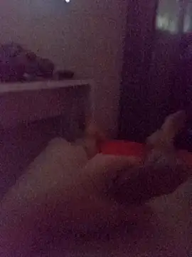 Kira-san online show from April 25, 7:00 pm