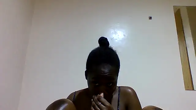 Snapshot of sweetelle09 chatting on March 31, 5:13 pm sweetelle09 online show from March 31, 5:13 pm