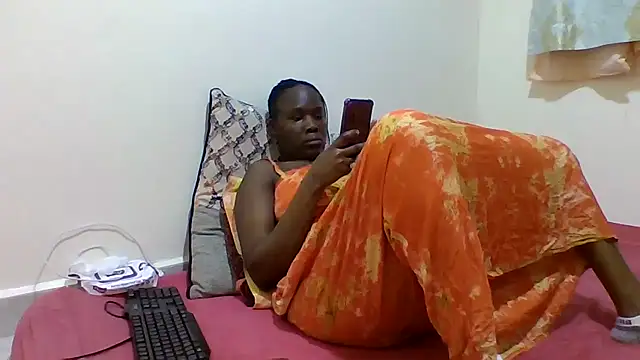 Snapshot of sweetelle09 chatting on April 10, 5:17 pm sweetelle09 online show from April 10, 5:17 pm