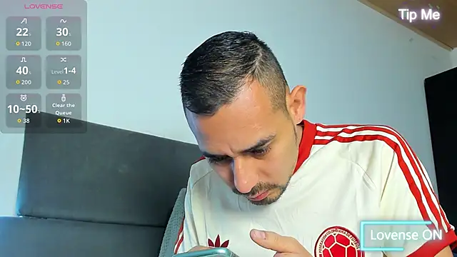 jhonyalzate2 online show from March 27, 3:12 am