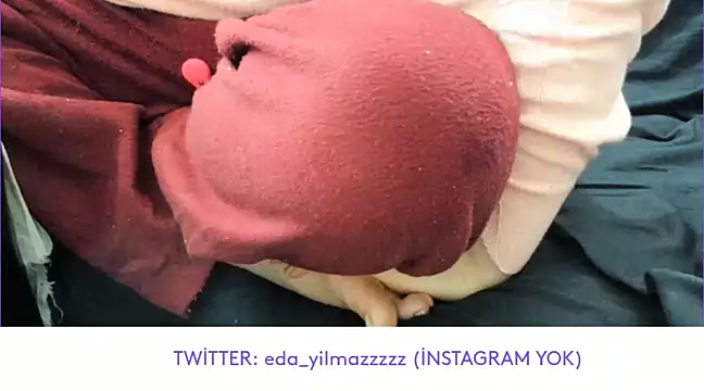 sexy modelll online show from March 10, 11:42 am