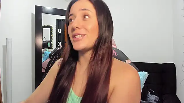 NoahWilliams  online show from February 4, 5:55 pm