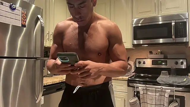 BigGuyMuscle online show from March 7, 1:31 am