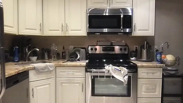 BigGuyMuscle online show from September 17, 10:22 pm