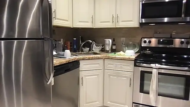 BigGuyMuscle online show from November 16, 9:48 am