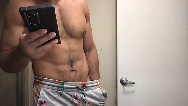 Snapshot of BigGuyMuscle chatting on February 23, 1:03 am BigGuyMuscle online show from February 23, 1:03 am