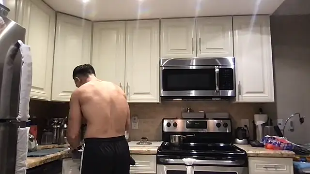 BigGuyMuscle online show from March 13, 12:50 am