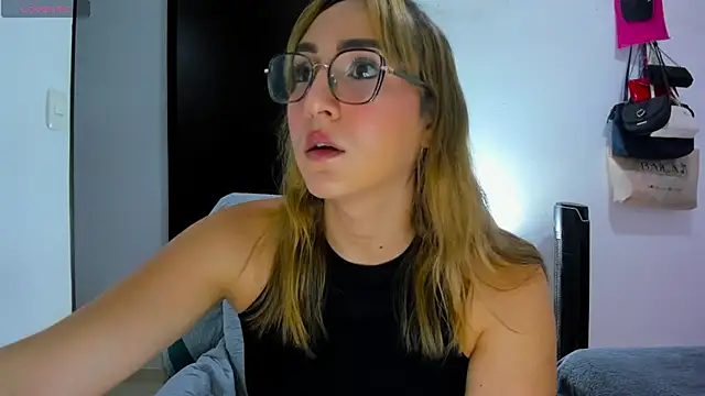 andrea hills online show from July 10, 4:28 am