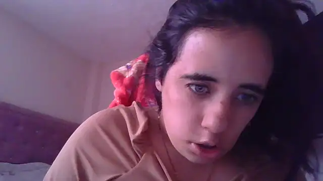 annarose19 online show from January 13, 10:35 pm