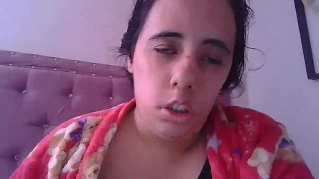 annarose19 online show from October 23, 6:06 pm