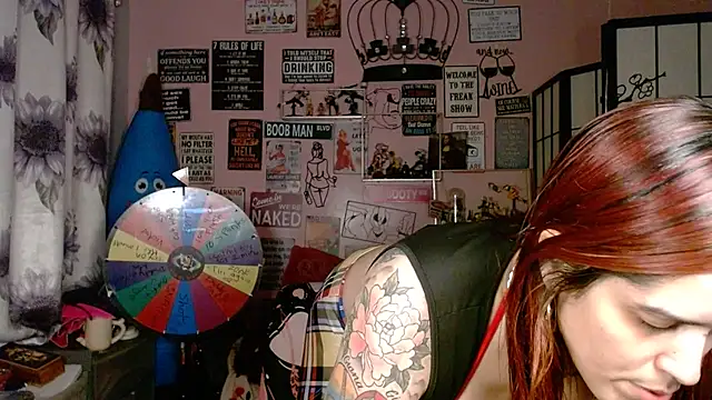 Snapshot of latinacubana chatting on February 25, 4:55 am latinacubana online show from February 25, 4:55 am