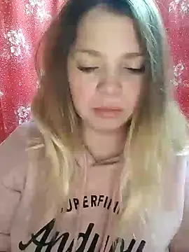 Zuli Kiska online show from December 2, 8:44 pm