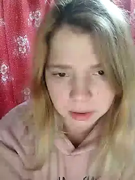 Zuli Kiska online show from January 2, 10:22 pm