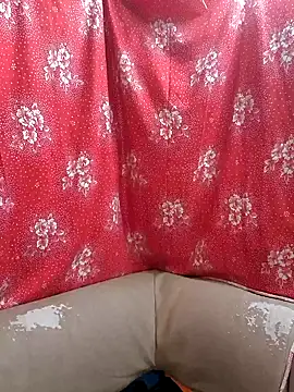 Zuli Kiska online show from March 8, 9:18 pm