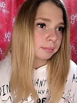 Zuli Kiska online show from October 6, 11:18 am