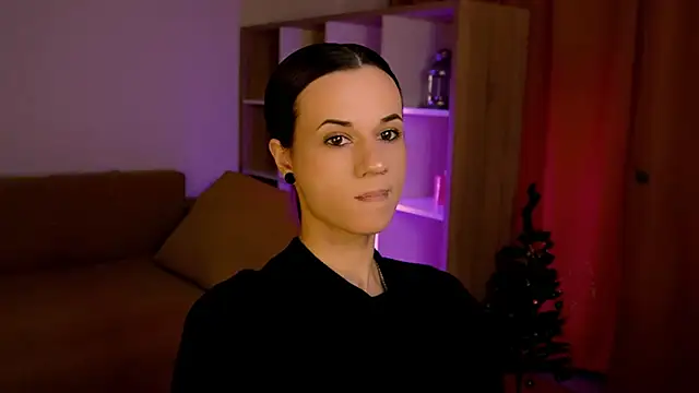 Snapshot of ItsAlisia chatting on January 6, 1:48 pm ItsAlisia online show from January 6, 1:48 pm