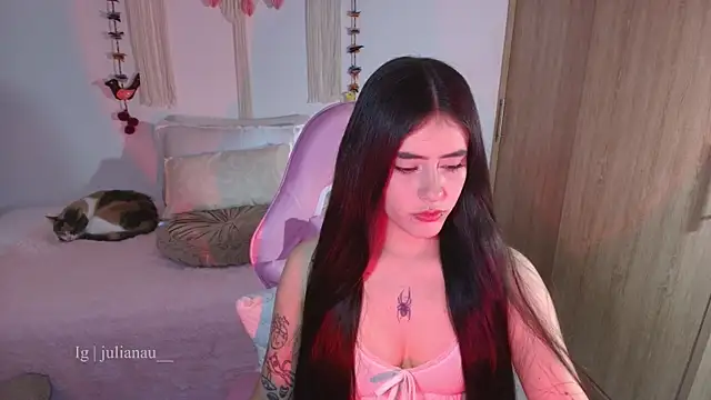 iriswest  online show from February 22, 11:25 pm