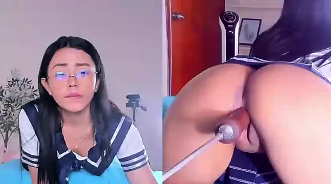 Snapshot of Angeli_Wu_ chatting on March 8, 4:01 am Angeli Wu online show from March 8, 4:01 am