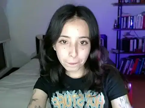 babyluna 8 8 online show from December 18, 3:26 am