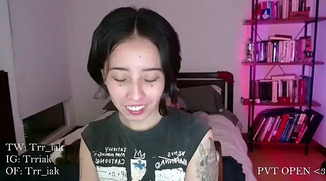 babyluna 8 8 online show from January 22, 3:20 am