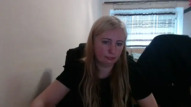 PeterAndJen online show from May 22, 5:51 pm