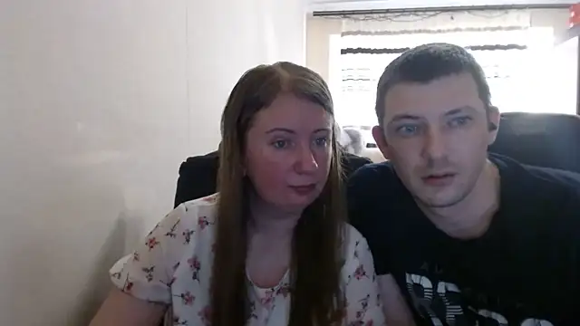 PeterAndJen online show from July 5, 5:20 pm