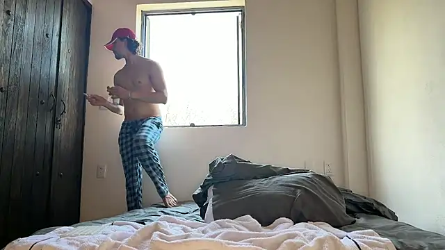 mcklister kinky feets online show from April 10, 7:07 pm