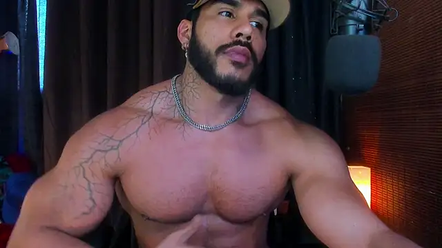 Artemis Kazttman online show from February 19, 9:47 pm