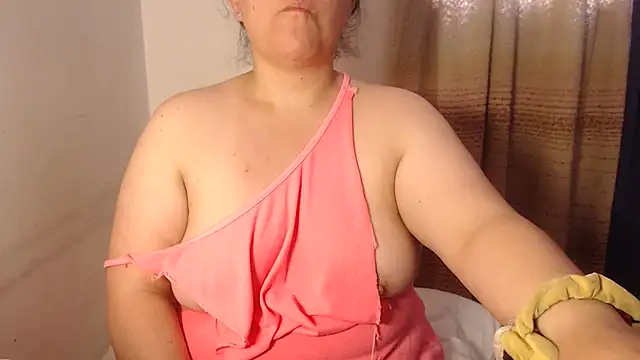 agathamiller01 online show from April 26, 2:26 pm