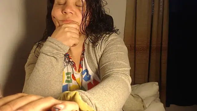 Snapshot of agathamiller01 chatting on July 7, 11:20 pm agathamiller01 online show from July 7, 11:20 pm