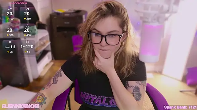 Snapshot of JennKenobi chatting on February 26, 6:32 pm JennKenobi online show from February 26, 6:32 pm