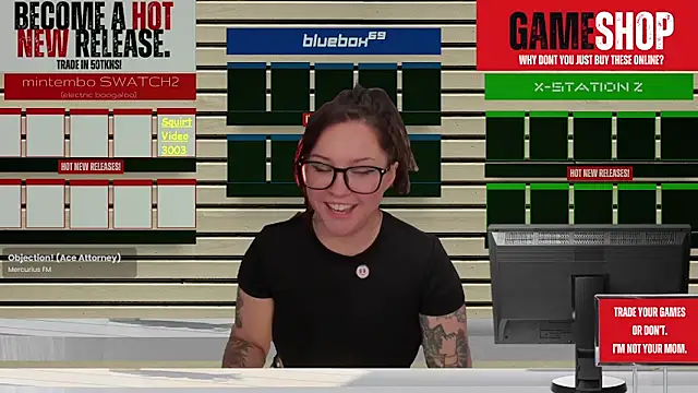 Snapshot of JennKenobi chatting on October 9, 4:16 pm JennKenobi online show from October 9, 4:16 pm